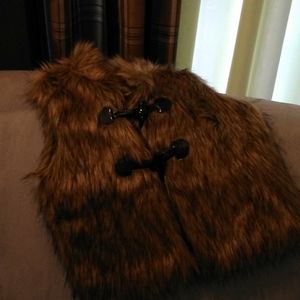 Tucker + Tate Faux Fur vest